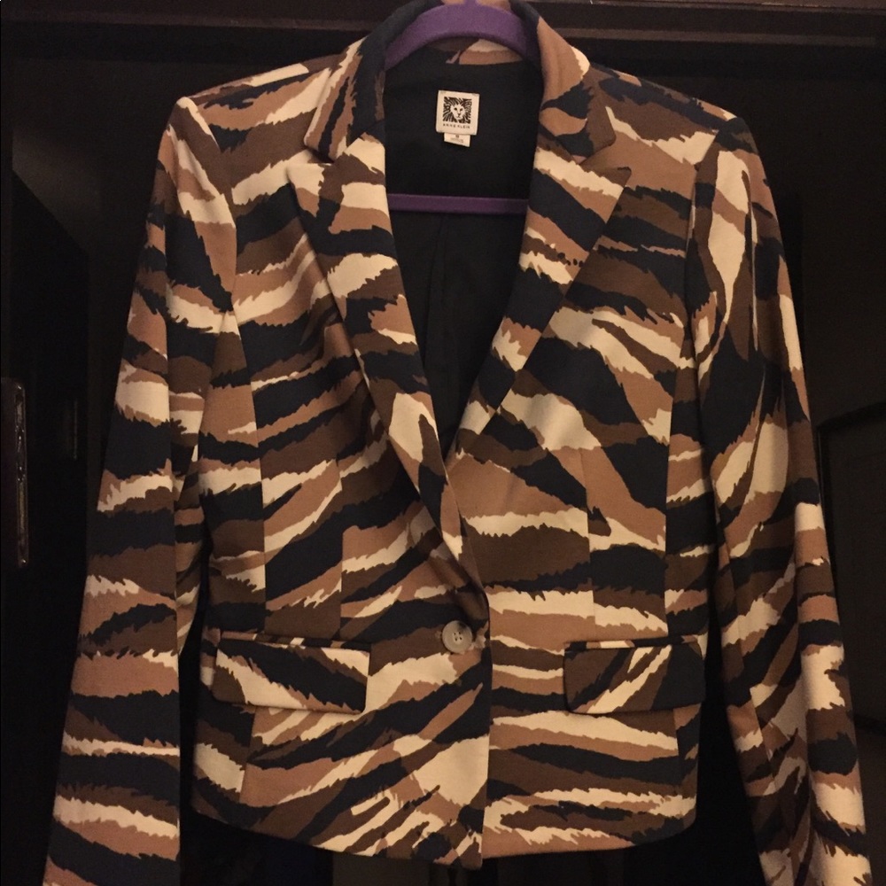 Short blazer like new Anne Klein
